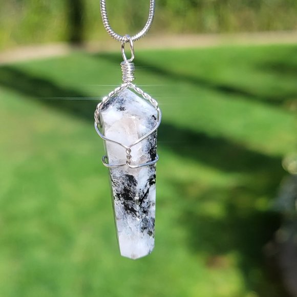 Rainbow Moonstone Pendant - Picture 3 of 5